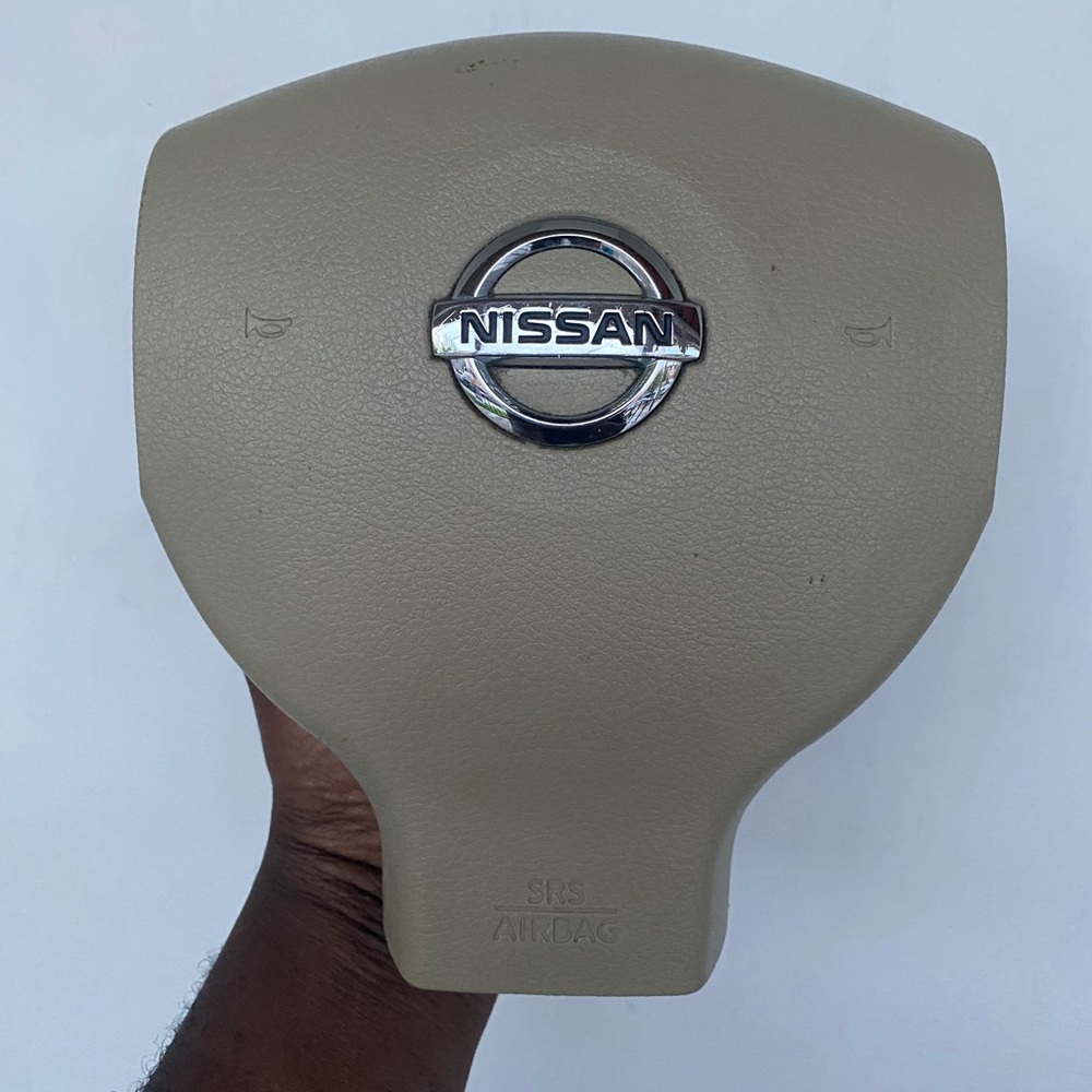 2007-2011 Nissan Sentra airbag